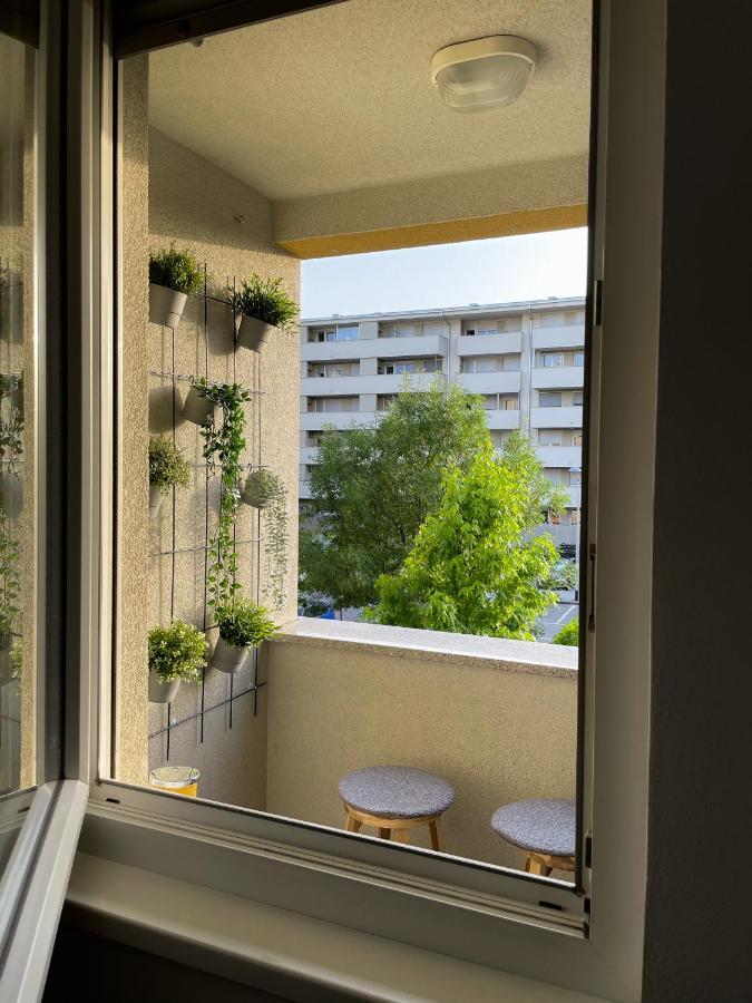 Apartman Welcome To Tresnjevka Zagreb Exterior foto